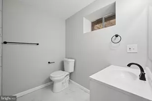 2010 Rosecrans, Frederick, MD 21702 - Photo 38