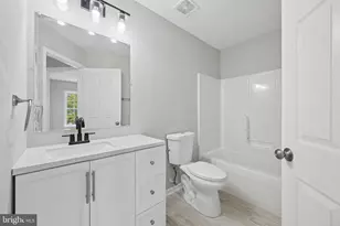 2010 Rosecrans, Frederick, MD 21702 - Photo 28
