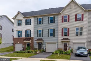 6021 Etterbeek St, Ijamsville, MD 21754 - Photo 2