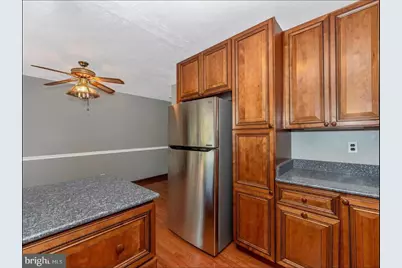 381 W Thornhill, Frederick, MD 21703 - Photo 10