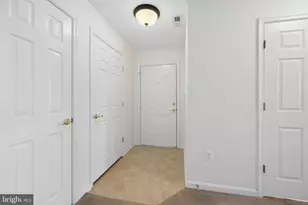 2509 Shelley Cir, Frederick, MD 21702 - Photo 6