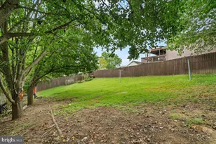 11 E H St, Brunswick, MD 21716 - Photo 28