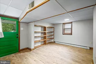 11 E H St, Brunswick, MD 21716 - Photo 26