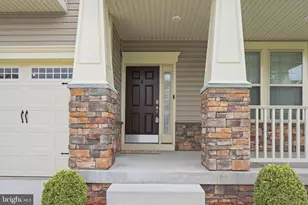 1906 GLADSTONE St, Frederick, MD 21702 - Photo 2