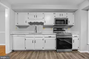 8023 Broken Reed Ct, Frederick, MD 21701 - Photo 10