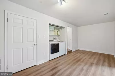 18 Victoria Square, Frederick, MD 21702 - Photo 6