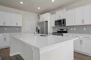 1568 Bentstalk Dr, Frederick, MD 21703 - Photo 10