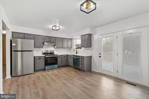 841 Briar Ct, Frederick, MD 21701 - Photo 8