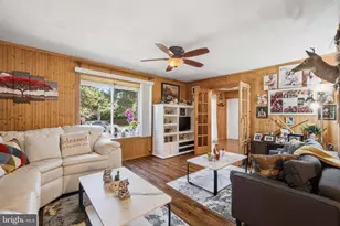 8392 Curiosity Ct, Walkersville, MD 21793 - Photo 2