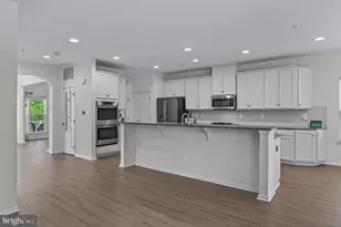 1423 Village Green Way, Brunswick, MD 21716 - Photo 16