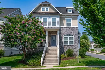 1423 Village Green Way, Brunswick, MD 21716 - Photo 2