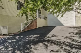9726 Woodcliff Ct, New Market, MD 21774 - Photo 54