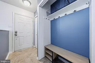 226 Thames Dr, Frederick, MD 21702 - Photo 2
