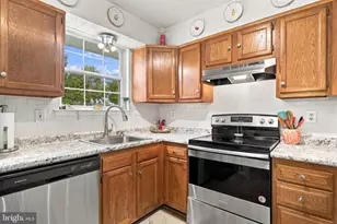 1609 Norwich Dr, Frederick, MD 21701 - Photo 10