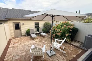 3041 Jacobs Garden Ln, Frederick, MD 21701 - Photo 2
