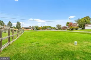 8130 Cambridge Dr, Frederick, MD 21704 - Photo 50