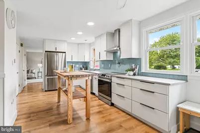 8130 Cambridge Drive, Frederick, MD 21704 - Photo 2
