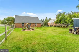 8130 Cambridge Dr, Frederick, MD 21704 - Photo 46