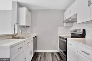 1237 Danielle Dr, Frederick, MD 21703 - Photo 4