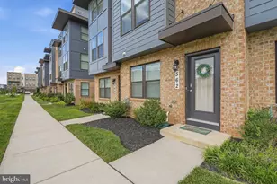 562 Banquet Ln, Frederick, MD 21701 - Photo 2