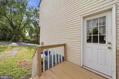 11 W E Street, Brunswick, MD 21716 - Photo 6
