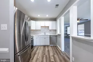 1537 Havilland Pl, Frederick, MD 21702 - Photo 8