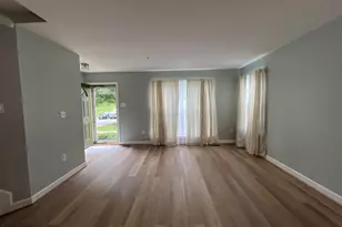 6402 View Point Ct, Frederick, MD 21703 - Photo 2
