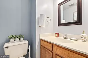 7992 Windsail Ct, Frederick, MD 21701 - Photo 12