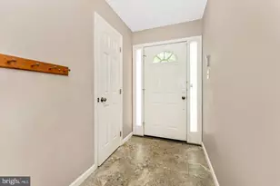 7115 Oberlin Cir, Frederick, MD 21703 - Photo 8