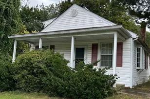 8303 Edgewood Church Rd, Frederick, MD 21702 - Photo 2