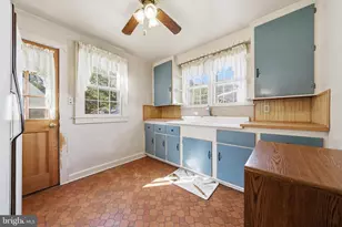 7906 Wormans Mill Rd, Frederick, MD 21701 - Photo 14