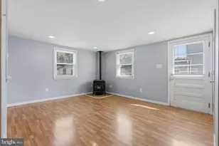 115 W Main St, Thurmont, MD 21788 - Photo 2