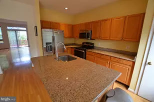 1029 Lavenport Way, Frederick, MD 21702 - Photo 8