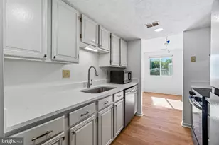6745 Brace Ct, Frederick, MD 21703 - Photo 4