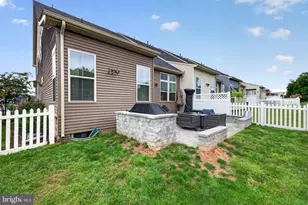 6003 Calla Pl, Frederick, MD 21703 - Photo 4