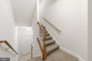 304 Mill Pond Rd, Frederick, MD 21701 - Photo 4