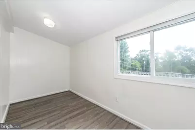 10 E E St Street, Brunswick, MD 21716 - Photo 18