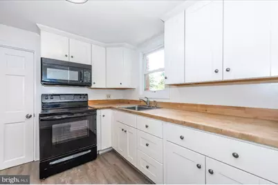 10 E E St Street, Brunswick, MD 21716 - Photo 16