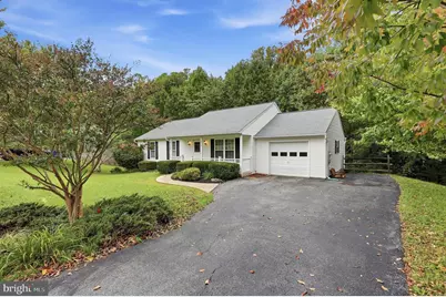 908 Winding Way, Mount Airy, MD 21771 - Photo 2