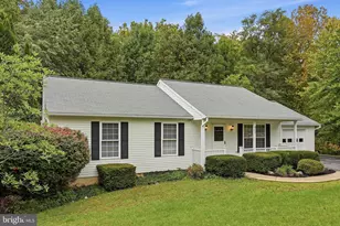 908 Winding Way, Mount Airy, MD 21771 - Photo 6