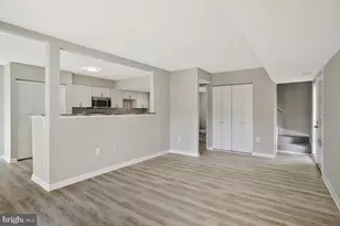 7299 Coachlight Ct, Frederick, MD 21703 - Photo 4