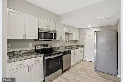 7299 Coachlight Court #D, Frederick, MD 21703 - Photo 10