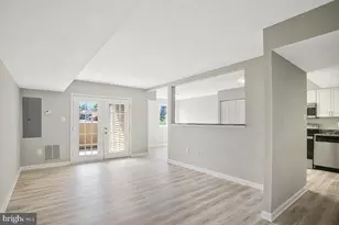 7299 Coachlight Ct, Frederick, MD 21703 - Photo 2