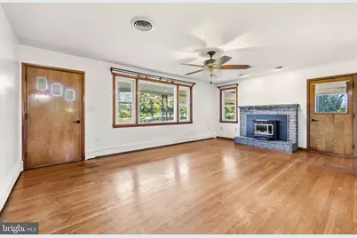12157 Woodsboro Pike, Keymar, MD 21757 - Photo 4