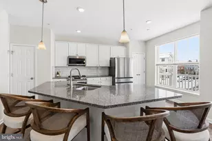 5902 Forum Sq, Frederick, MD 21703 - Photo 8
