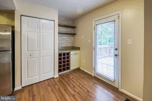 6449 Tarrington Ct, Frederick, MD 21703 - Photo 8