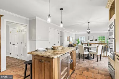 7035 Allington Manor Circle E, Frederick, MD 21703 - Photo 12