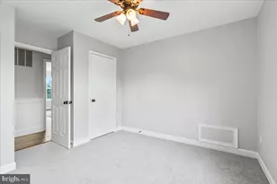 7035 Allington Manor Cir E, Frederick, MD 21703 - Photo 32