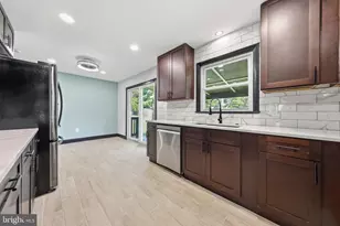 3887 Shadywood Dr, Jefferson, MD 21755 - Photo 14