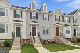 1552 Wilmer Park Ln, Frederick, MD 21703 - Photo 2